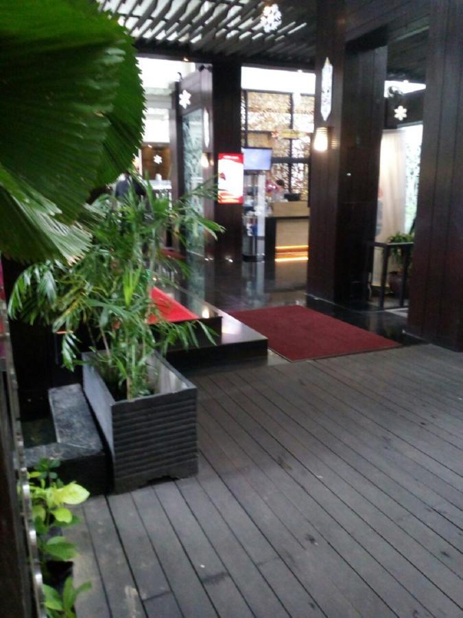 Malibu Grand Sudirman Apartment 巴厘巴板 外观 照片